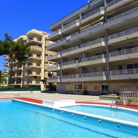 Rentalmar Zahara family suites Salou Bagian luar foto