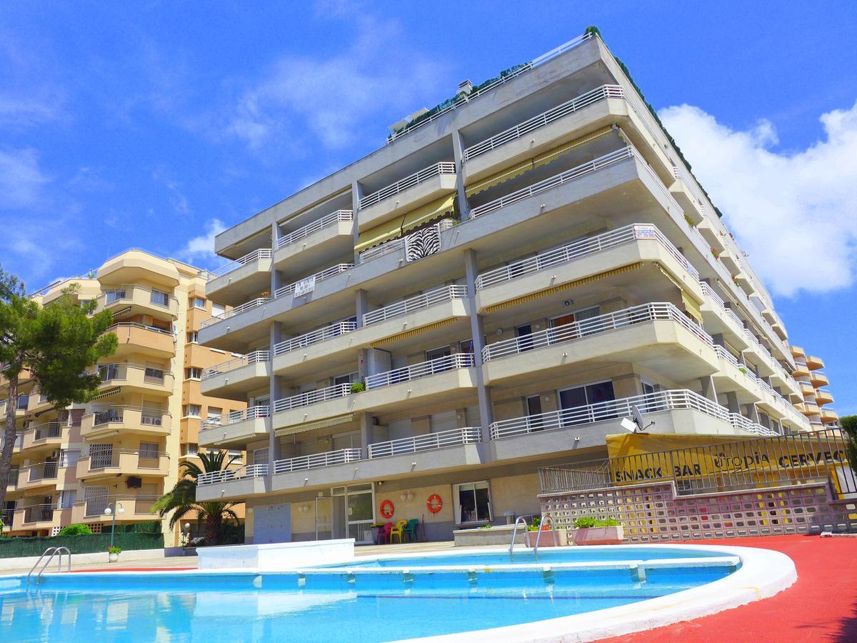 Rentalmar Zahara family suites Salou Bagian luar foto
